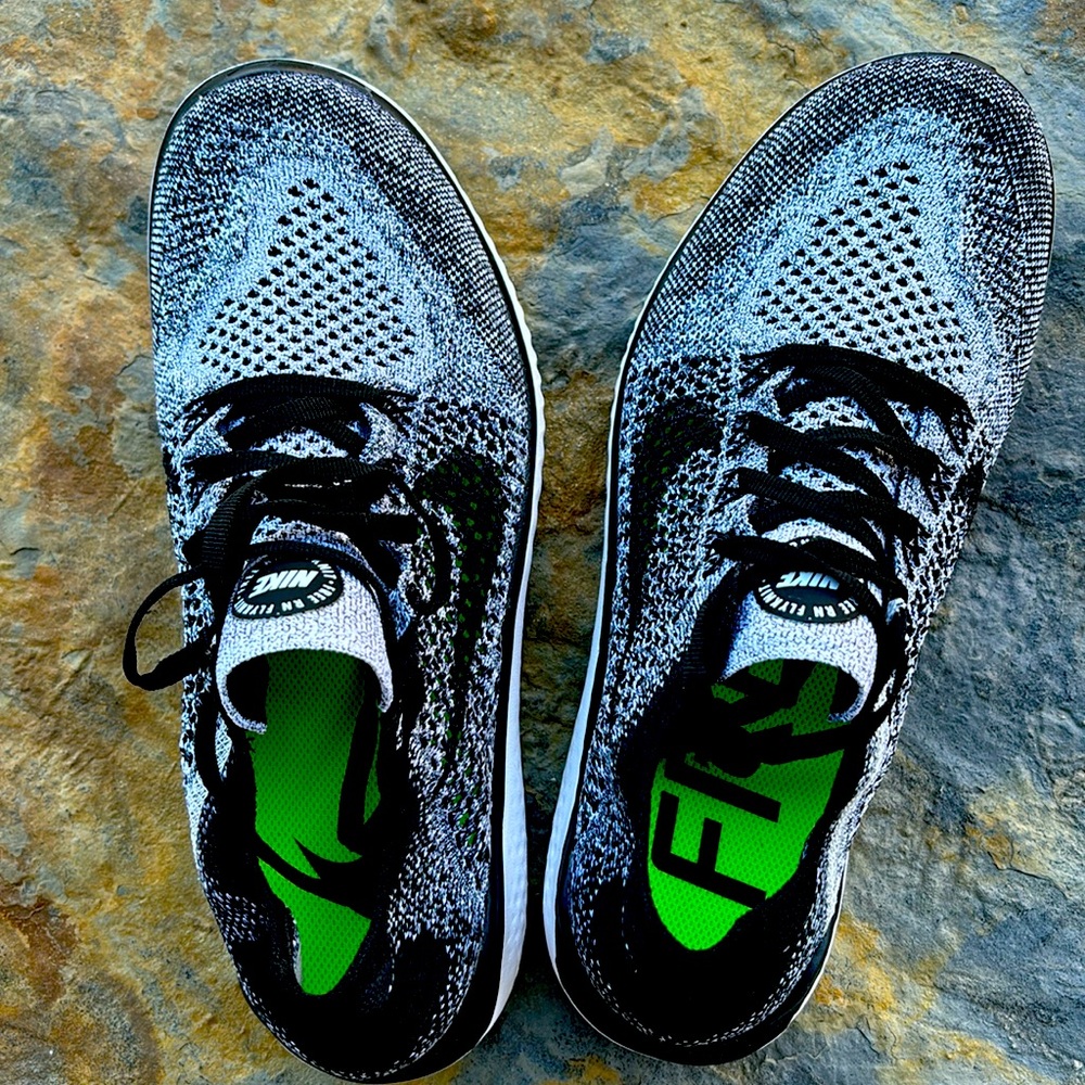 Ladies Free Run Flyknit (New in Box)